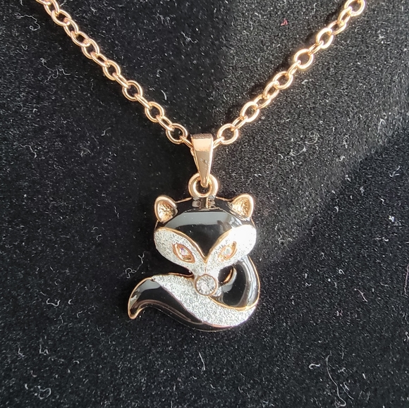 Fifth Avenue necklace - Picture 1 of 4